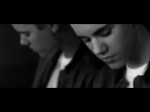 Justin Bieber – Fa La La lyrics (OFFICIAL MUSIC VIDEO) Review (MIKEY LOVES TALKING)