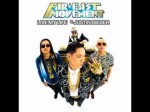 Justin Bieber and Far East Movement Live My Life FULL Version off new Album CDQ 2/23/2012