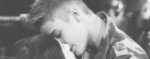 justin bieber kissing
