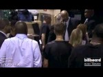 Justin Bieber and Selena Gomez kissing on backstage Billboard Music Awards 2013 HD